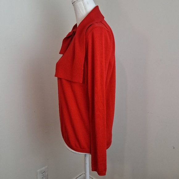 Dior Uniforms Red Wool Blouse with Scarf Detail Size Medium - Picture 7 of 9
